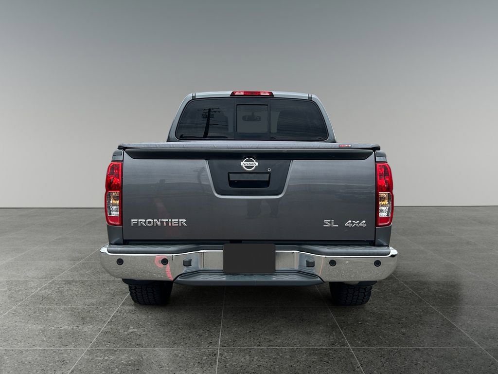Used 2017 Nissan Frontier SL image 6