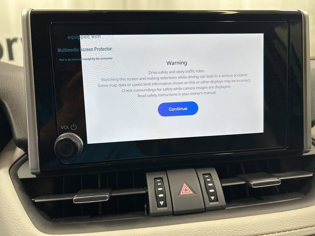 Used 2025 Toyota RAV4 XLE Premium image 24