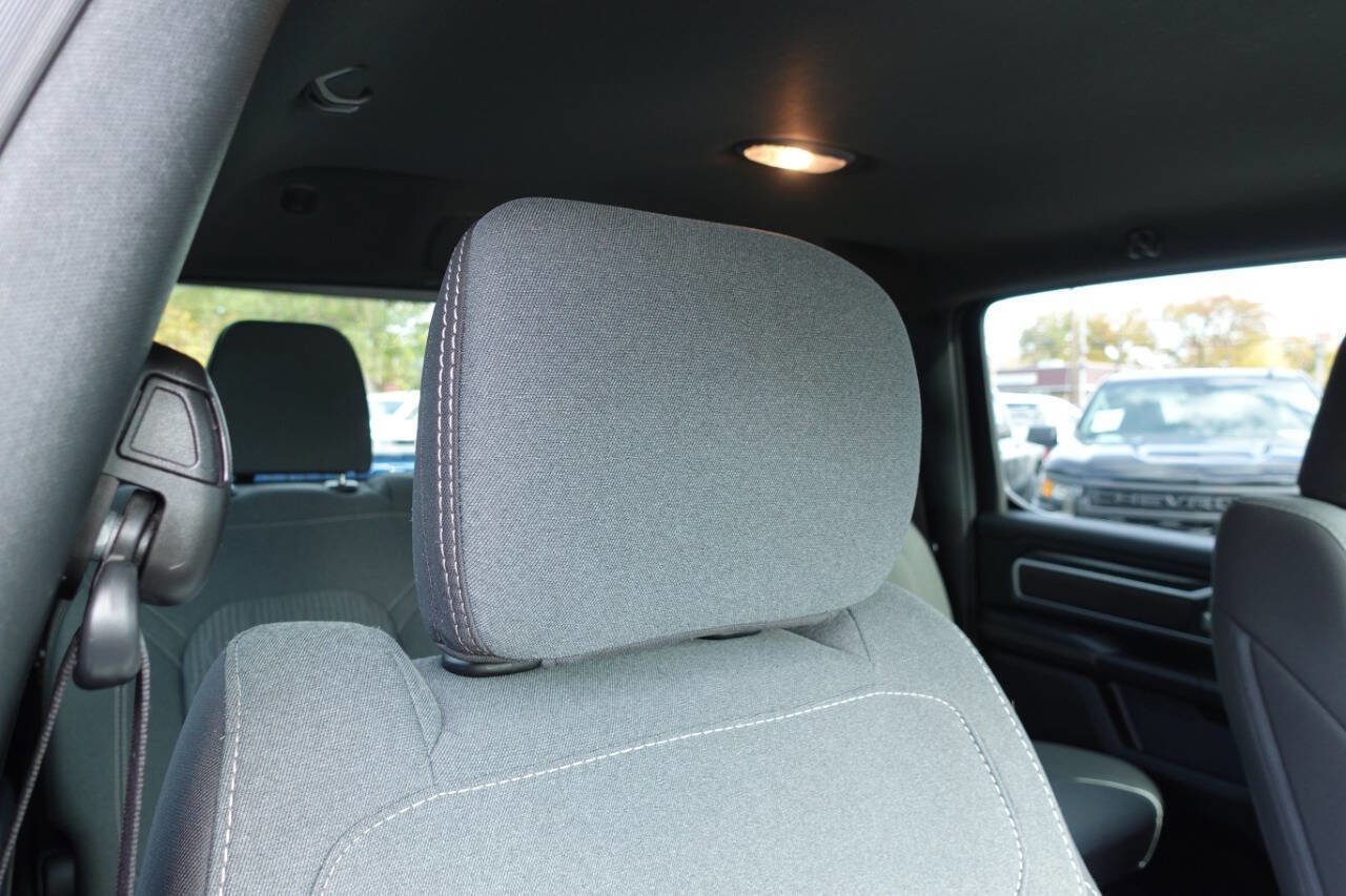 Used 2023 RAM 1500 Big Horn image 28