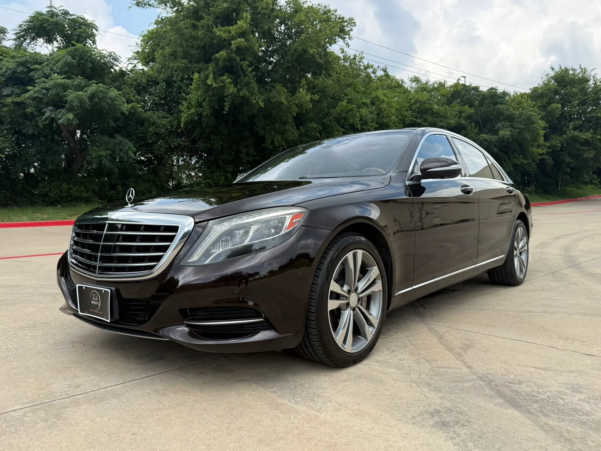 Used 2014 Mercedes-Benz S 550 Sedan w/ Premium 1 Package image 2