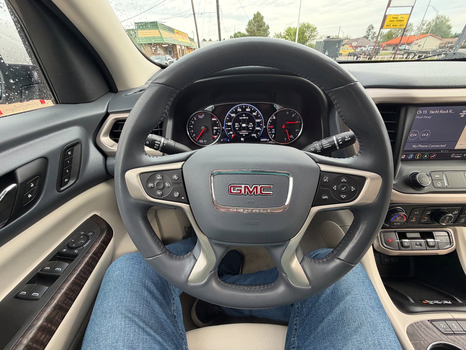 Certified 2021 GMC Acadia Denali w/ Denali Technology Package AWD/4WD image 13