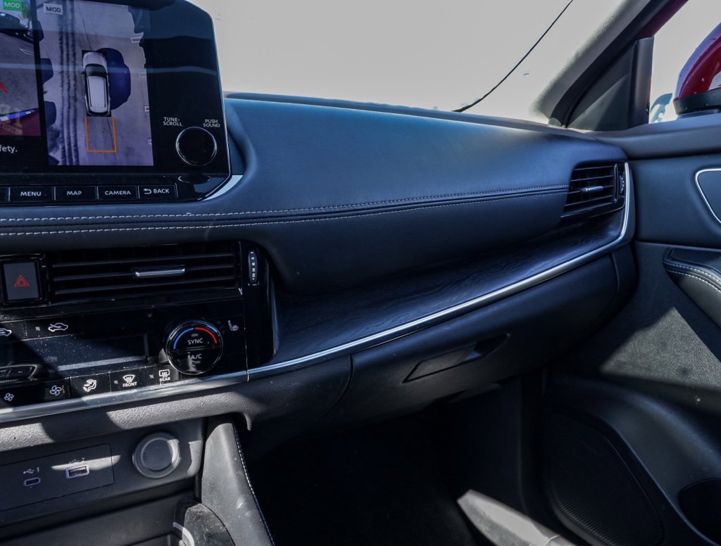 Used 2023 Nissan Rogue Platinum w/ Platinum Premium Package image 30