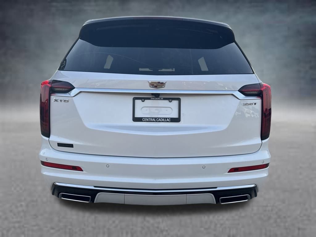 New 2025 Cadillac XT6 Luxury image 5