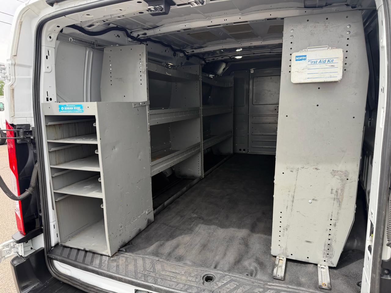 Used 2019 Ford Transit 150 148 Low Roof RWD image 28