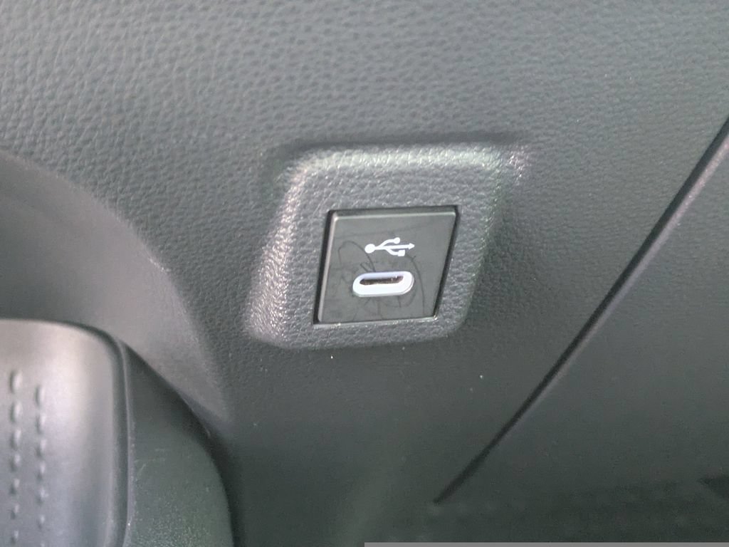 Used 2025 Toyota Corolla SE FWD image 22