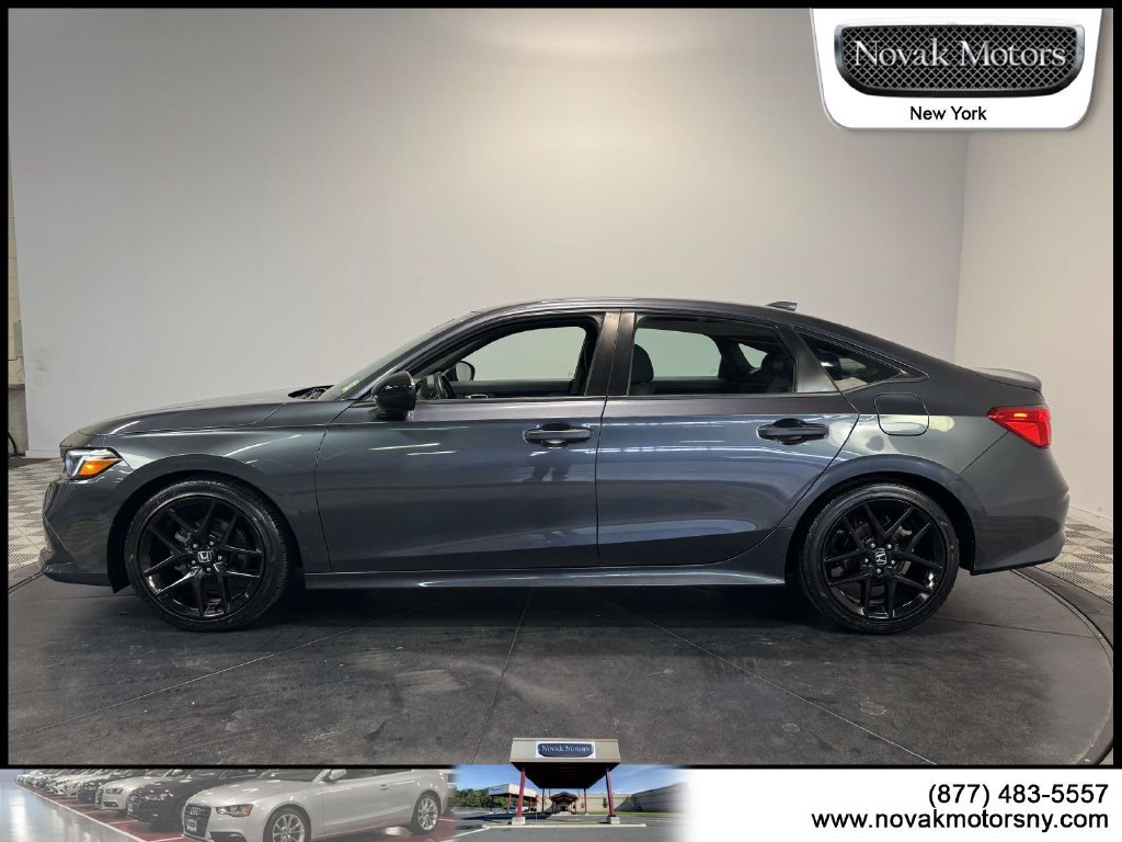 Used 2023 Honda Civic Sport image 5