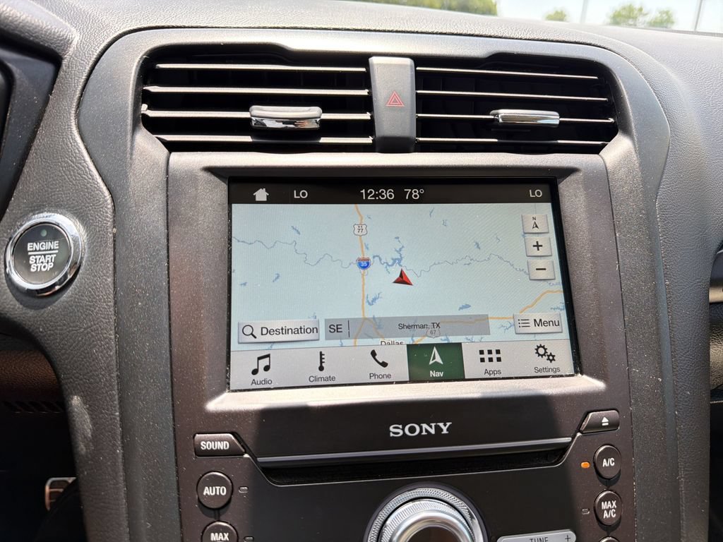 Used 2018 Ford Fusion Titanium FWD image 22