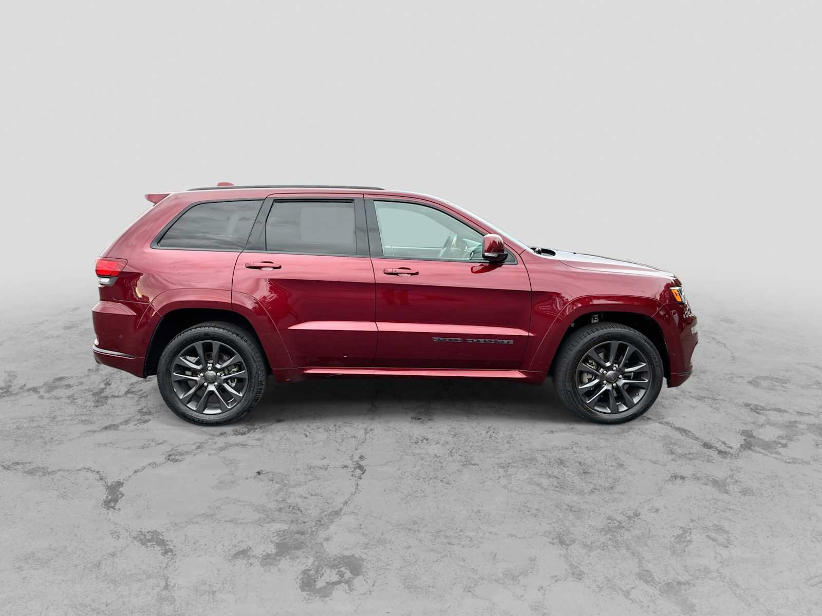 Used 2018 Jeep Grand Cherokee High Altitude AWD/4WD image 9