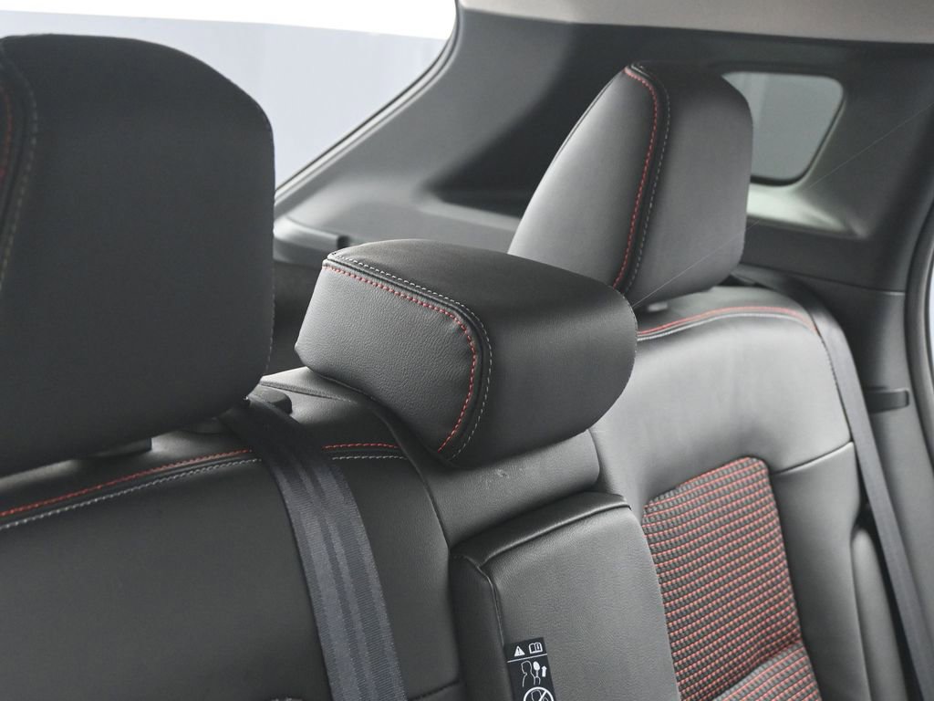 New 2026 Nissan Kicks SR w/ SR Premium Package AWD/4WD image 7