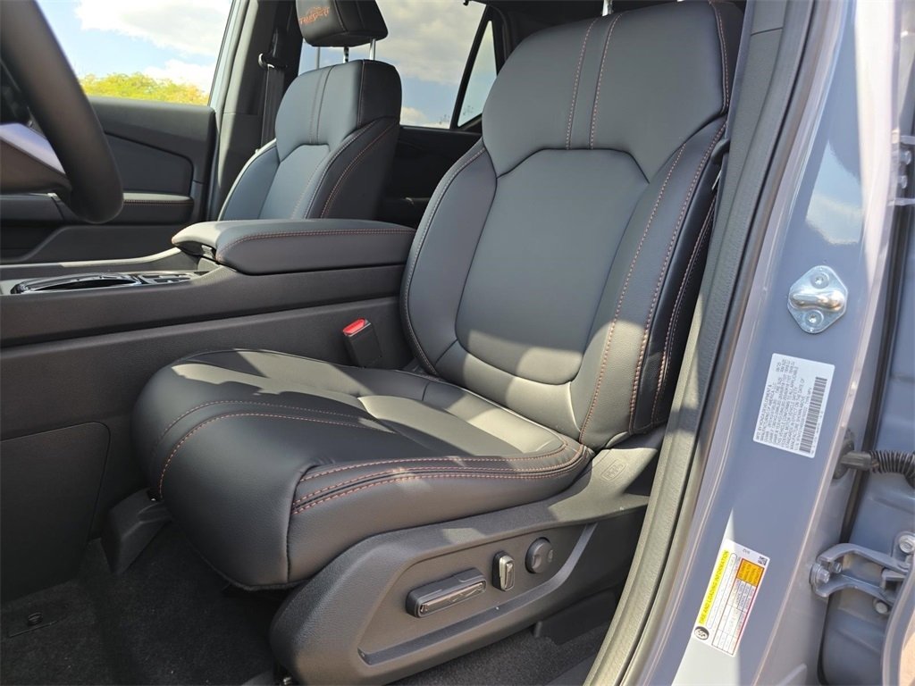 New 2025 Honda Pilot TrailSport image 27
