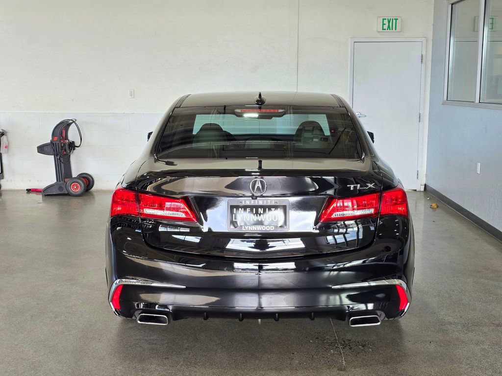 Used 2019 Acura TLX V6 image 5