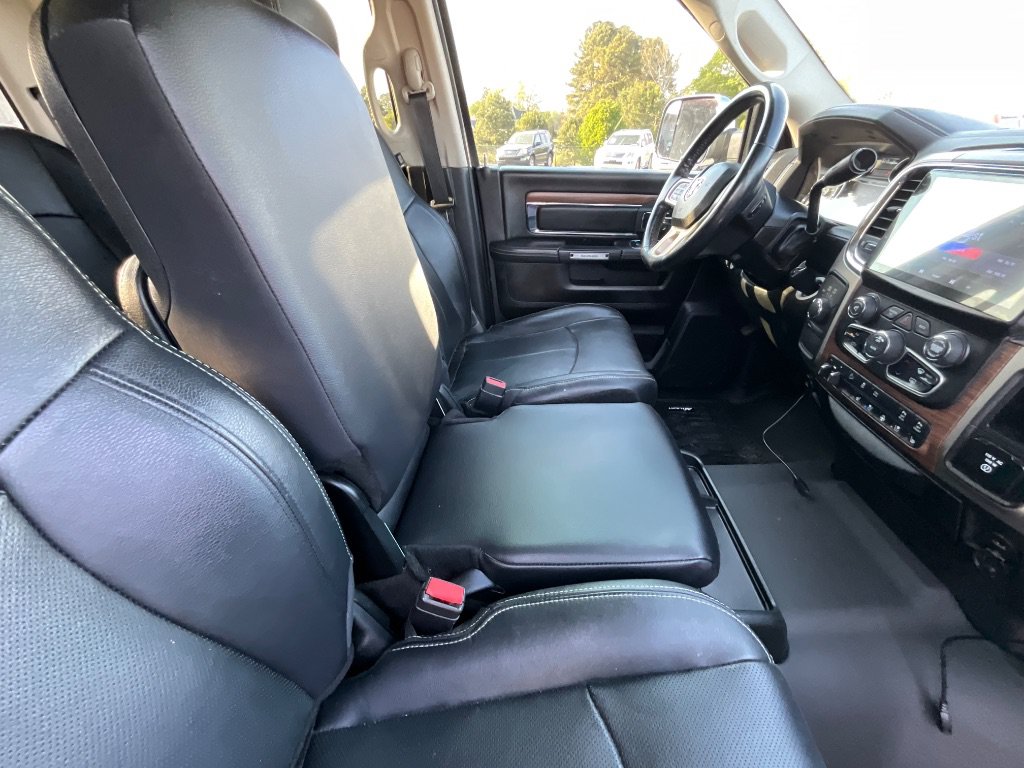 Used 2018 RAM 2500 Laramie w/ Off Road Package AWD/4WD image 38