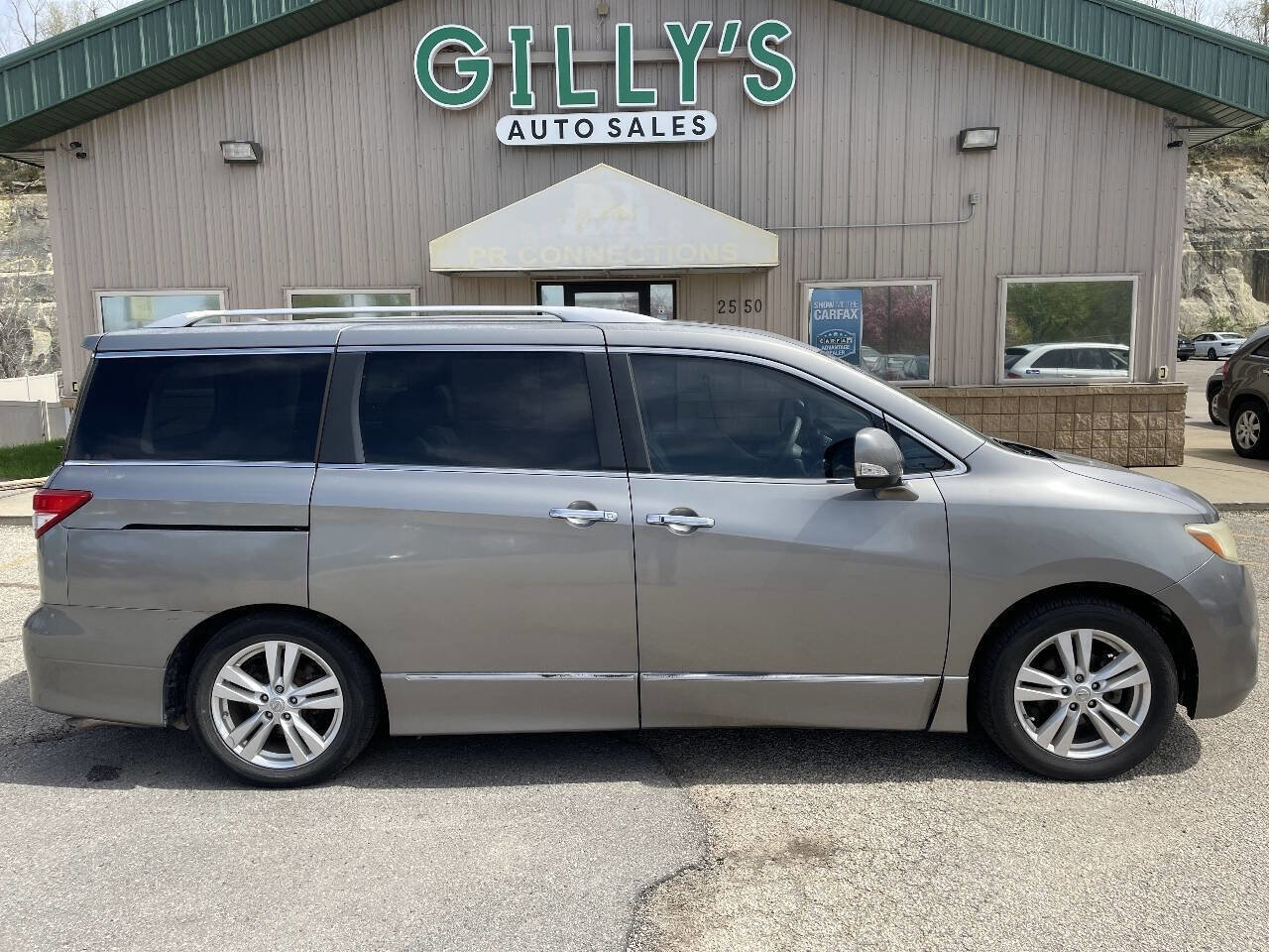 Used 2012 Nissan Quest LE FWD image 1