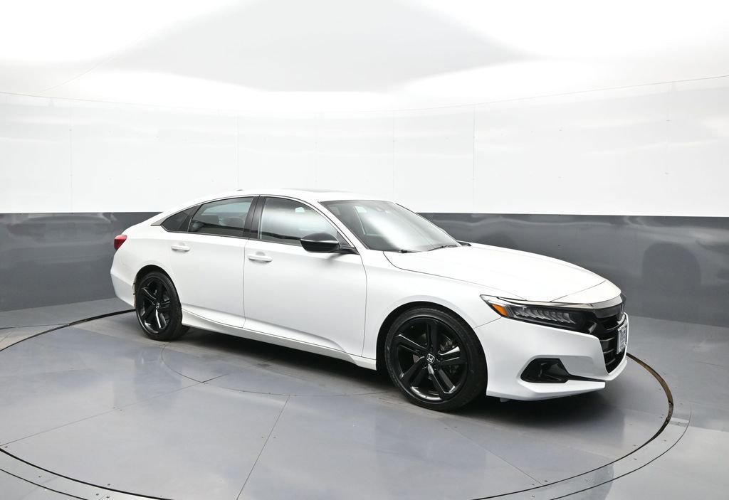 Certified 2022 Honda Accord Sport image 4