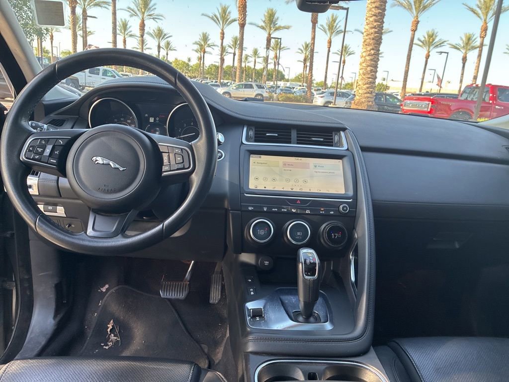 Used 2020 Jaguar E-PACE SE AWD/4WD image 10