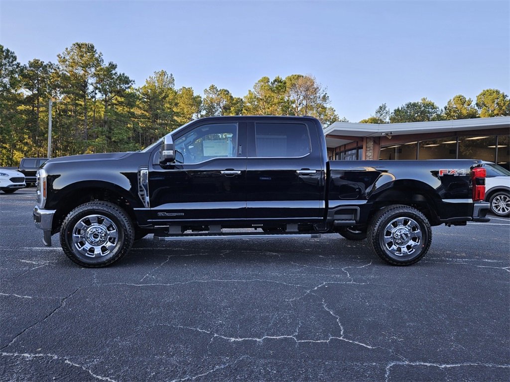 New 2026 Ford F250 4x4 Crew Cab Super Duty image 4