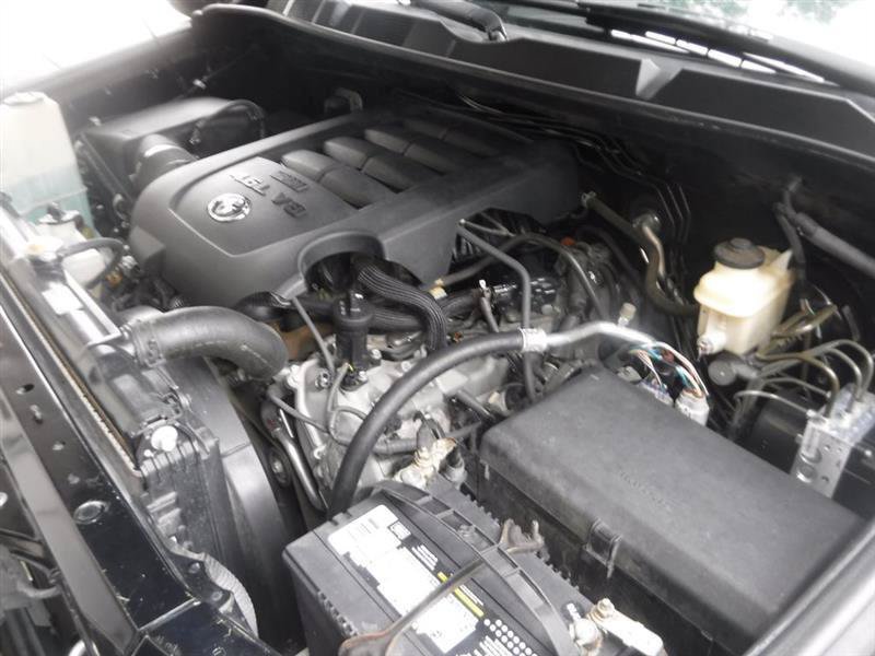 Used 2011 Toyota Tundra 2WD CrewMax w/ Tow Pkg image 25