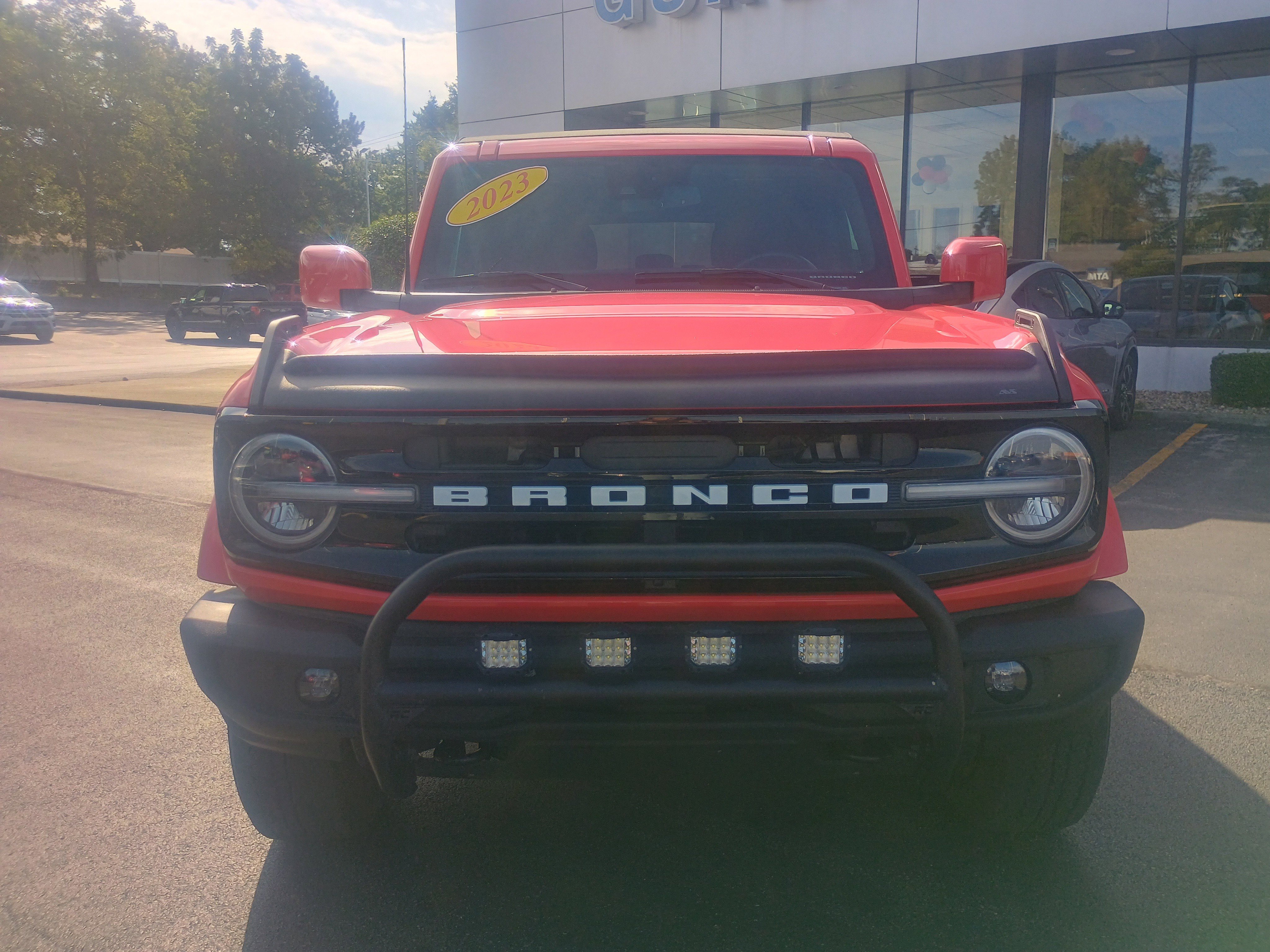 Certified 2023 Ford Bronco Outer Banks image 2