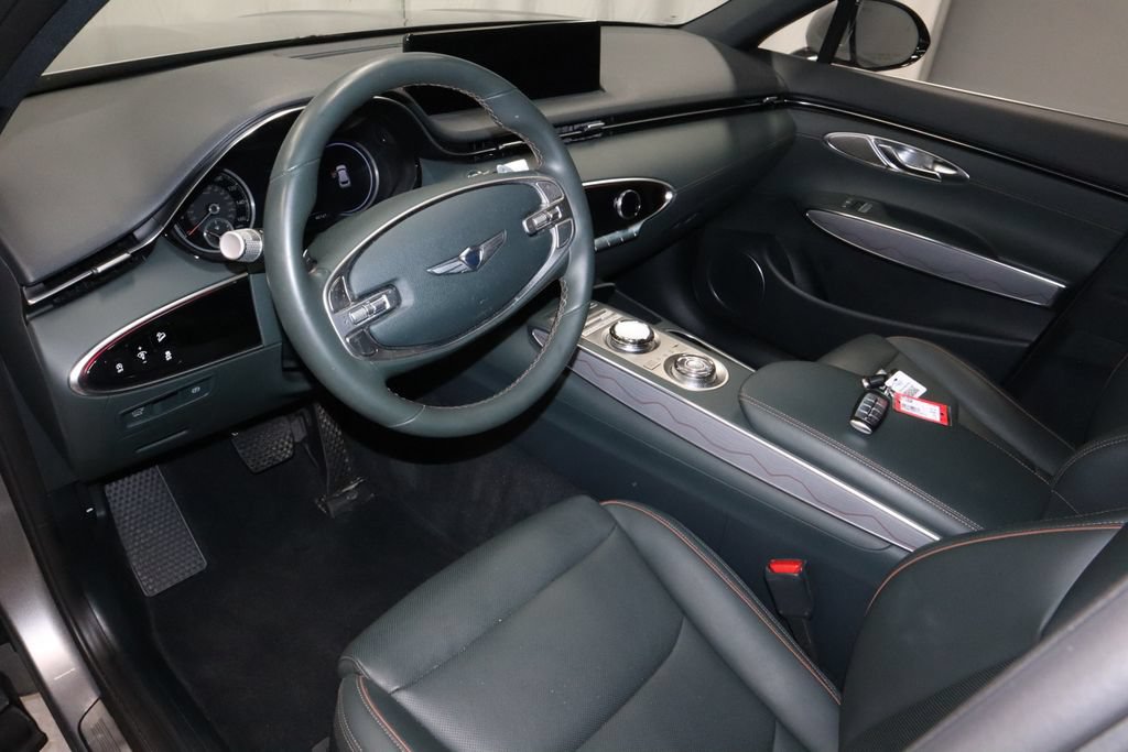 Used 2023 Genesis GV70 2.5T w/ Advanced Package AWD/4WD image 25