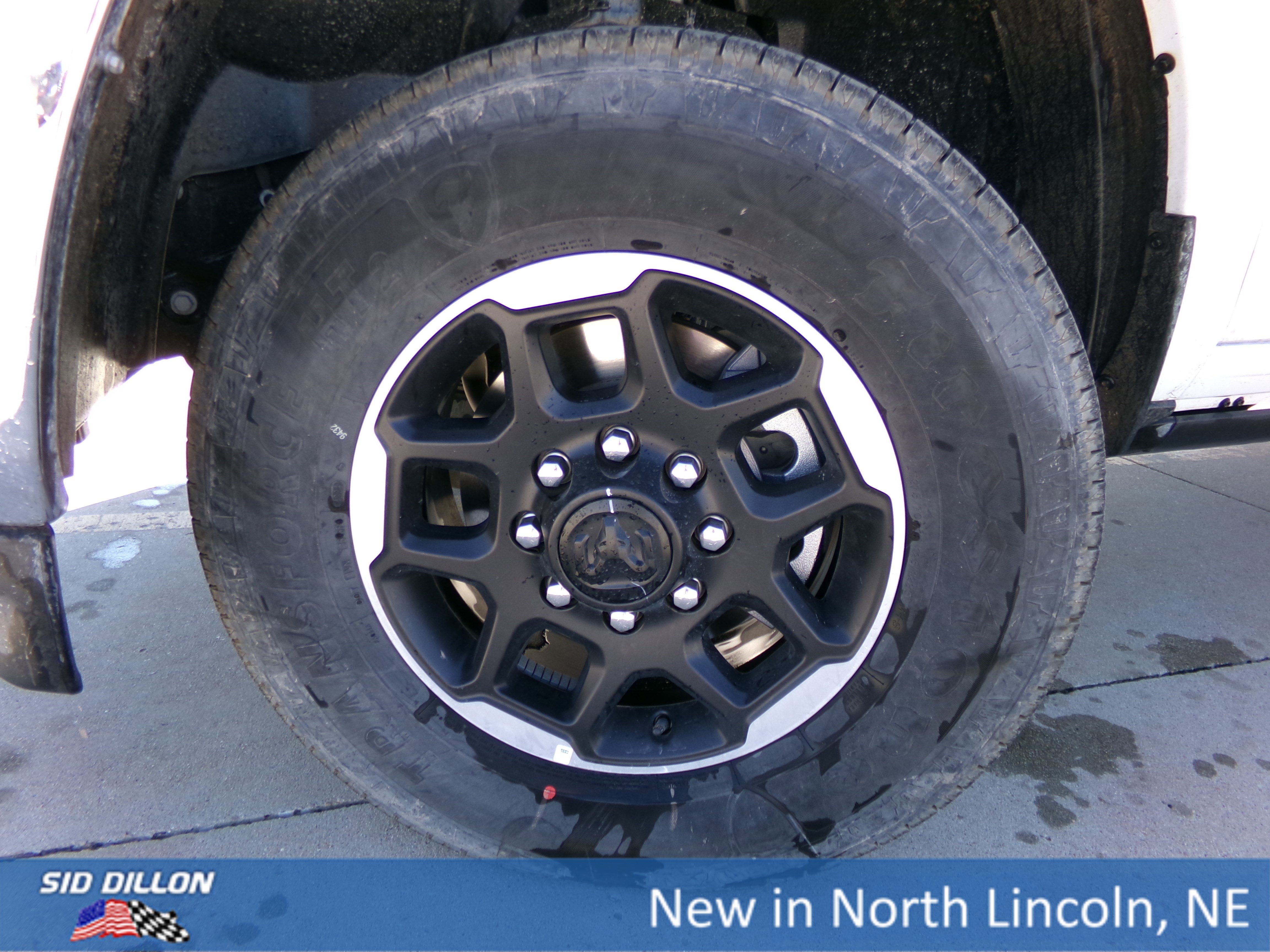 New 2025 RAM 2500 Laramie image 5