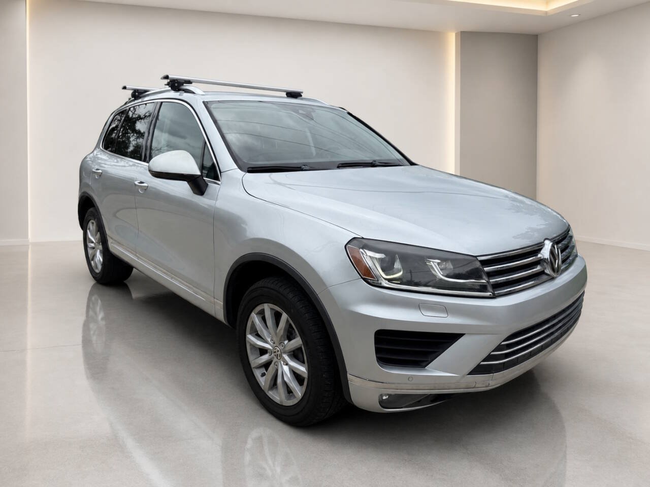 Used 2016 Volkswagen Touareg Sport