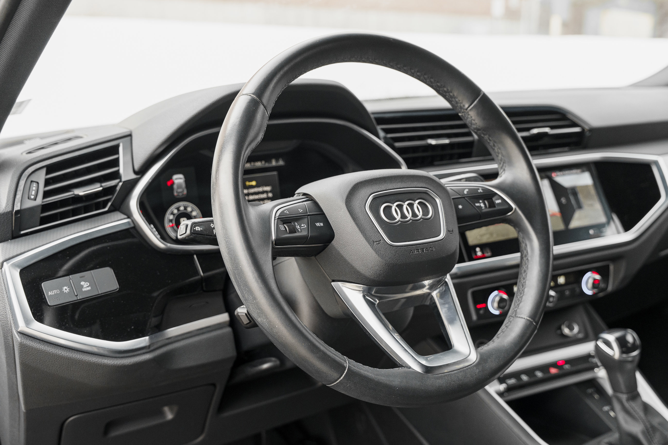 Used 2022 Audi Q3 2.0T Premium Plus w/ Premium Plus Package image 10