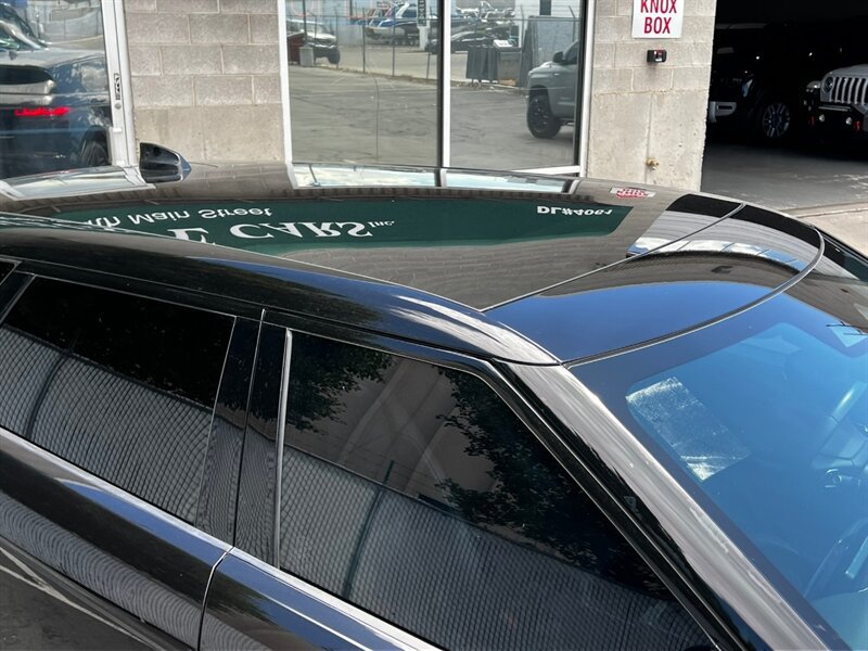 Used 2023 Land Rover Range Rover Evoque R-Dynamic SE AWD/4WD image 10