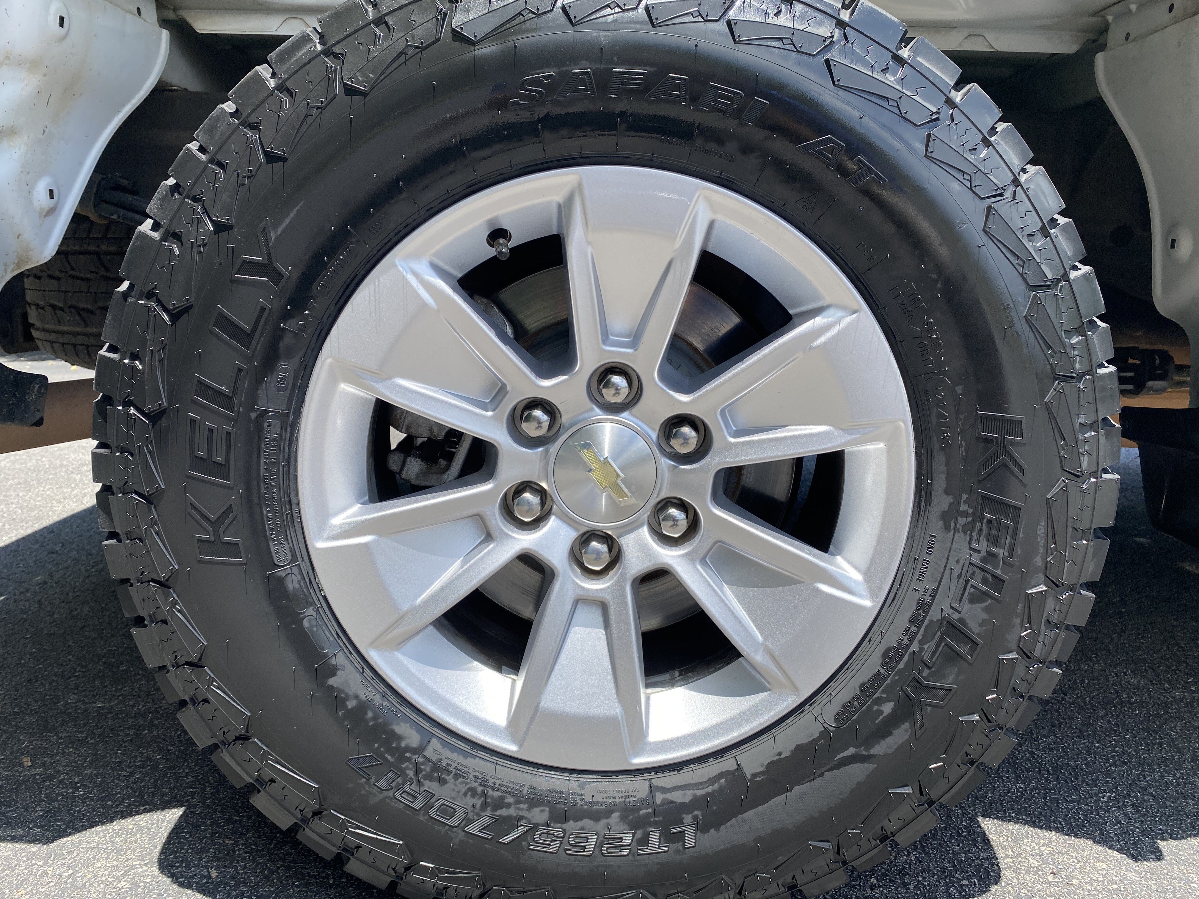 Used 2020 Chevrolet Silverado 1500 LT w/ Trailering Package AWD/4WD image 40