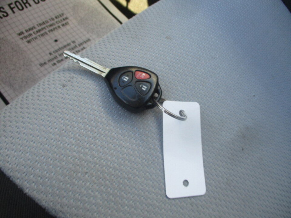 Used 2014 Toyota Yaris LE image 21