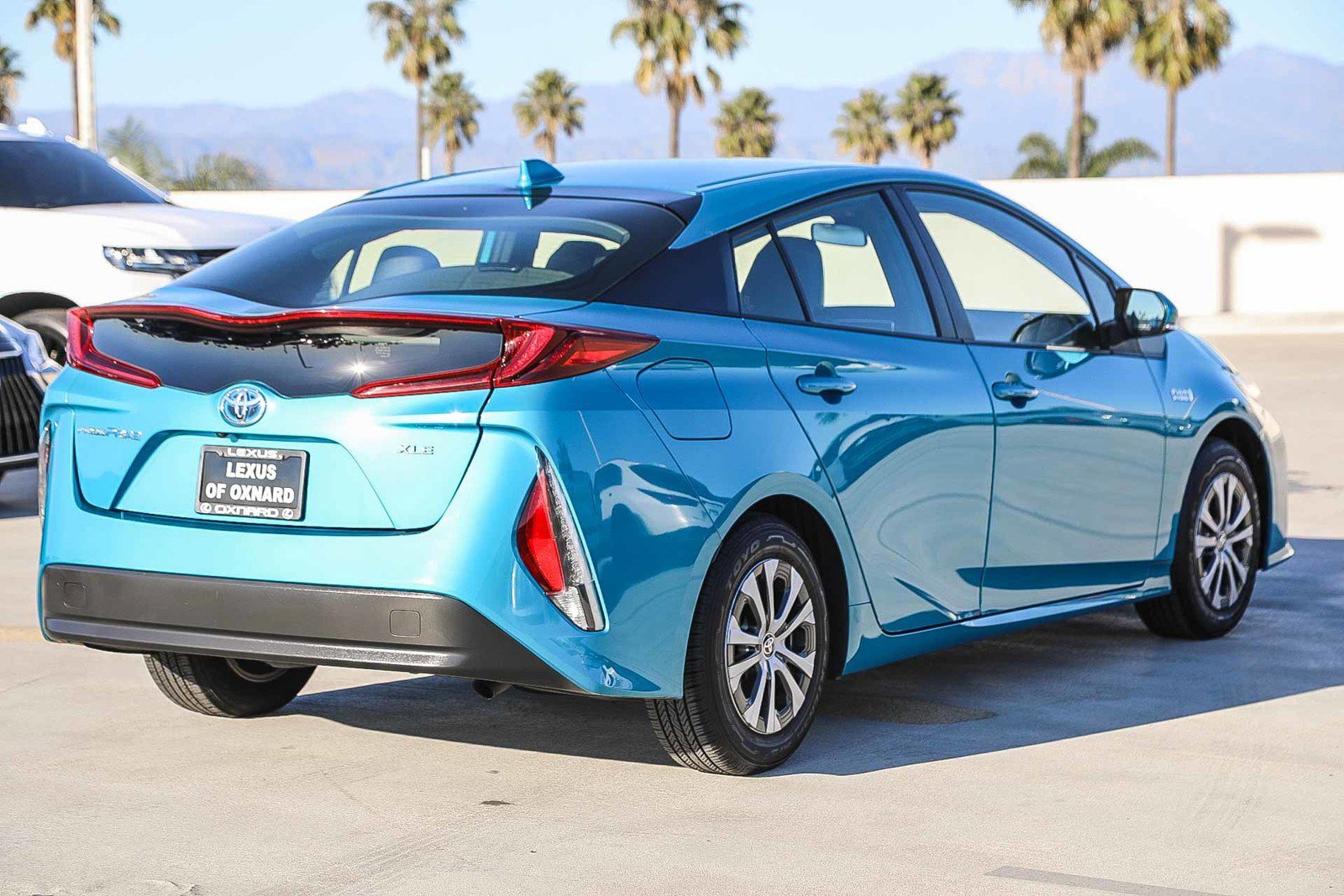 Used 2022 Toyota Prius Prime XLE image 7