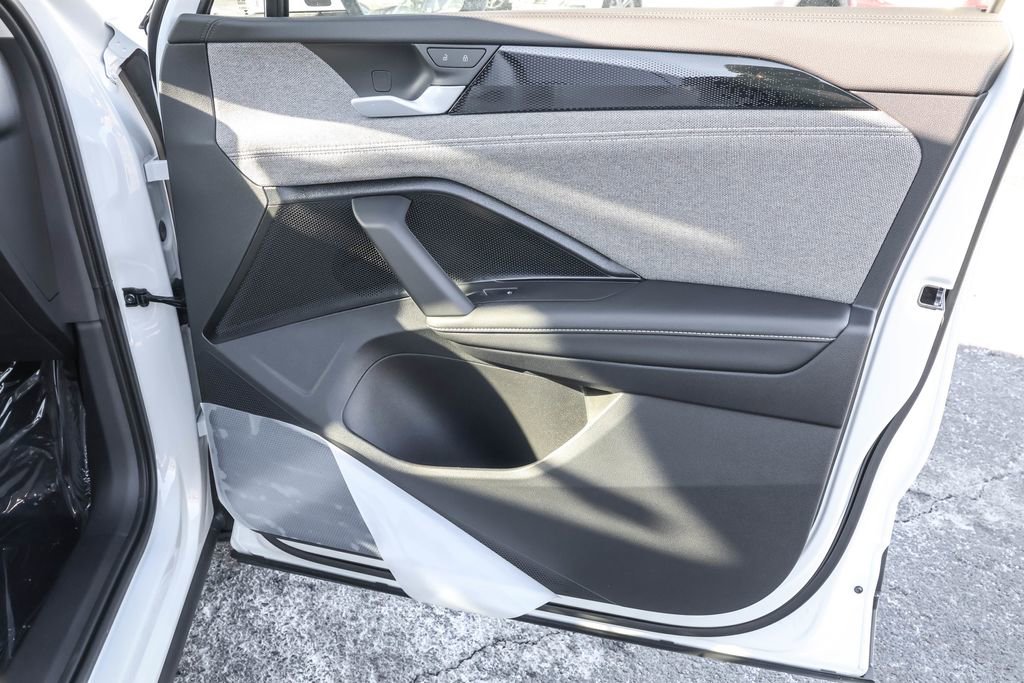 New 2026 Volkswagen Tiguan S image 43
