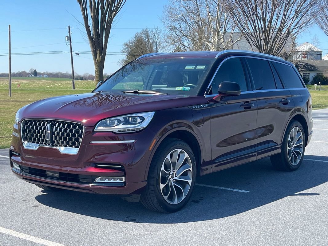 Used 2021 Lincoln Aviator Grand Touring w/ Equipment Group 301A image 4