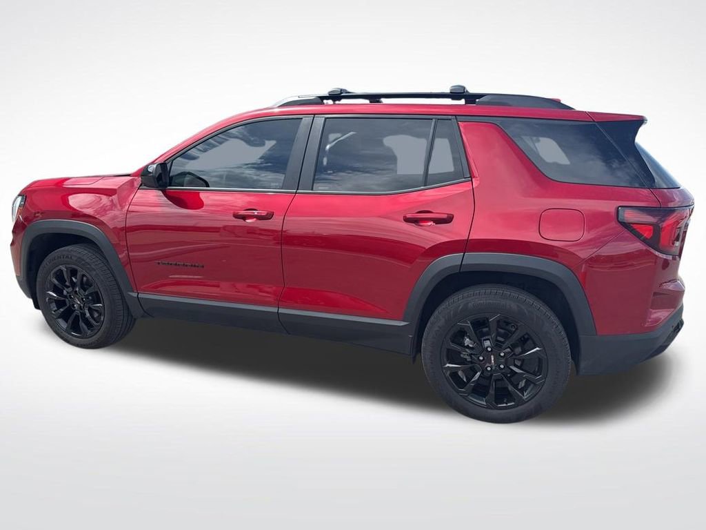 Used 2026 GMC Terrain Elevation w/ Elevation Premium Package image 2