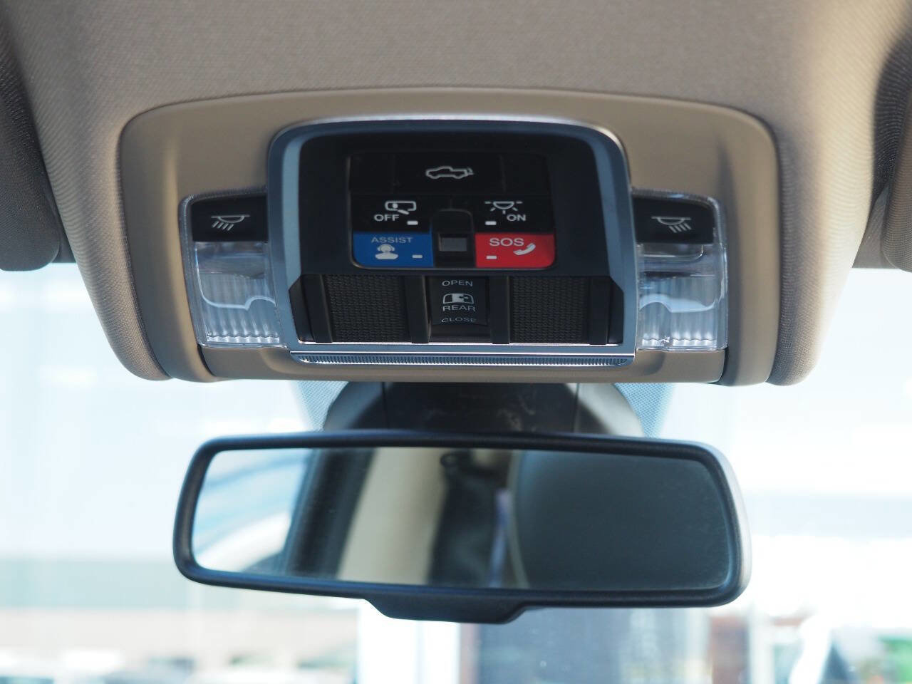 Used 2019 RAM 1500 Laramie image 16