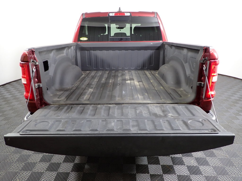 Used 2025 RAM 1500 Big Horn AWD/4WD image 16