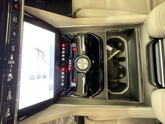 New 2026 Jeep Grand Wagoneer L Summit w/ Rear Seat Video Group I AWD/4WD image 21