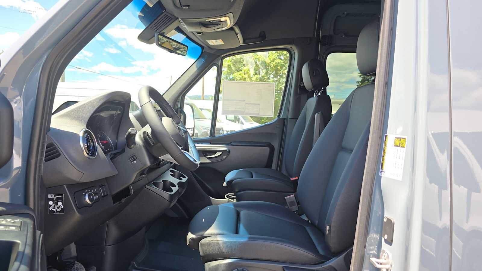 New 2026 Mercedes-Benz Sprinter 2500 image 23