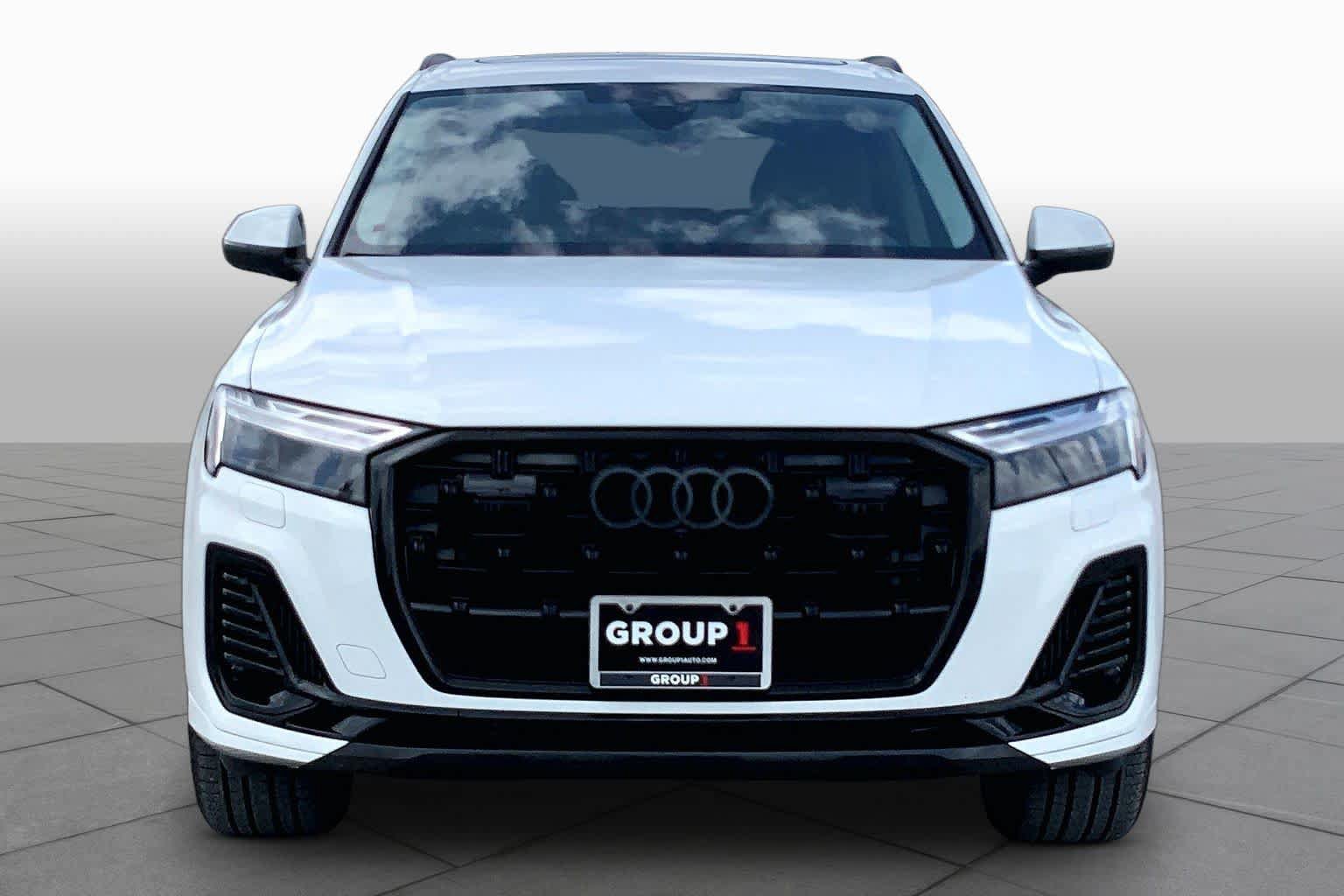 Used 2026 Audi Q7 3.0T Premium w/ Convenience Plus Package AWD/4WD image 4