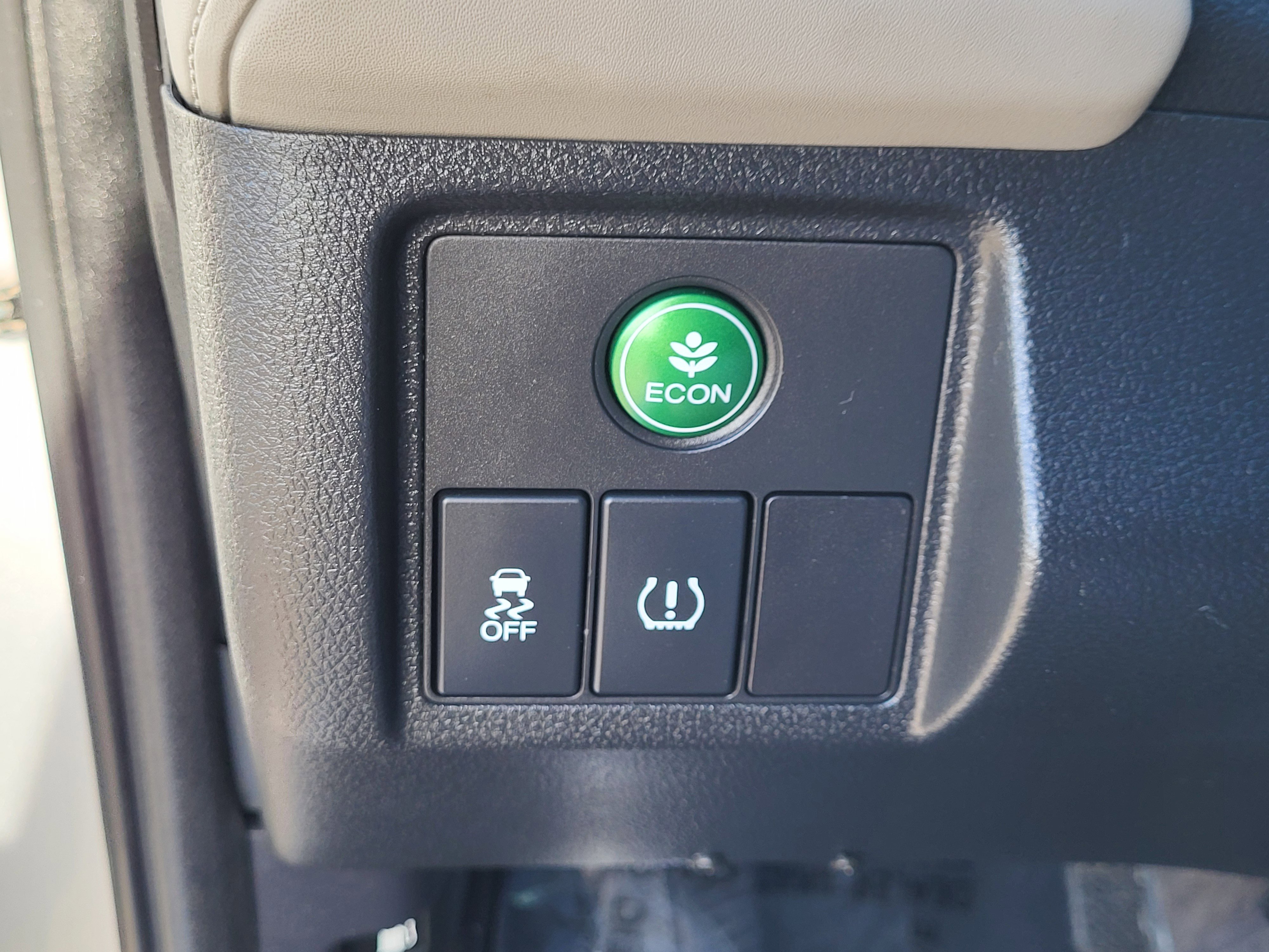 Used 2017 Honda HR-V LX image 45