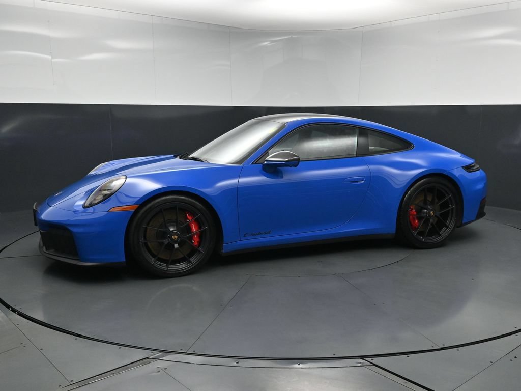 Used 2025 Porsche 911 Carrera GTS RWD image 1