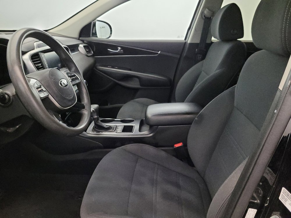 Used 2019 Kia Sorento AWD image 17