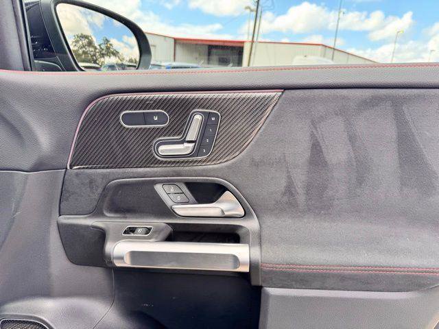 Certified 2024 Mercedes-Benz GLB 250 GLB 250 image 30