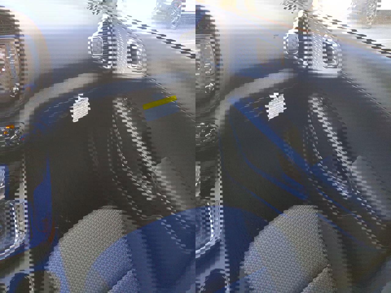 Certified 2022 Kia Soul LX image 14