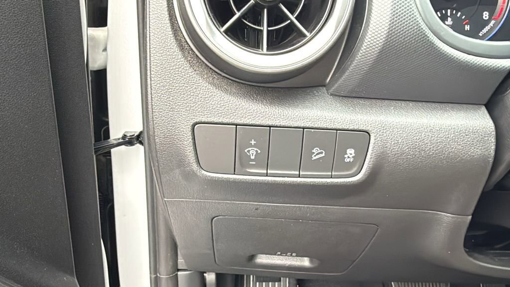 Used 2023 Hyundai Kona SEL w/ Cargo Package image 23