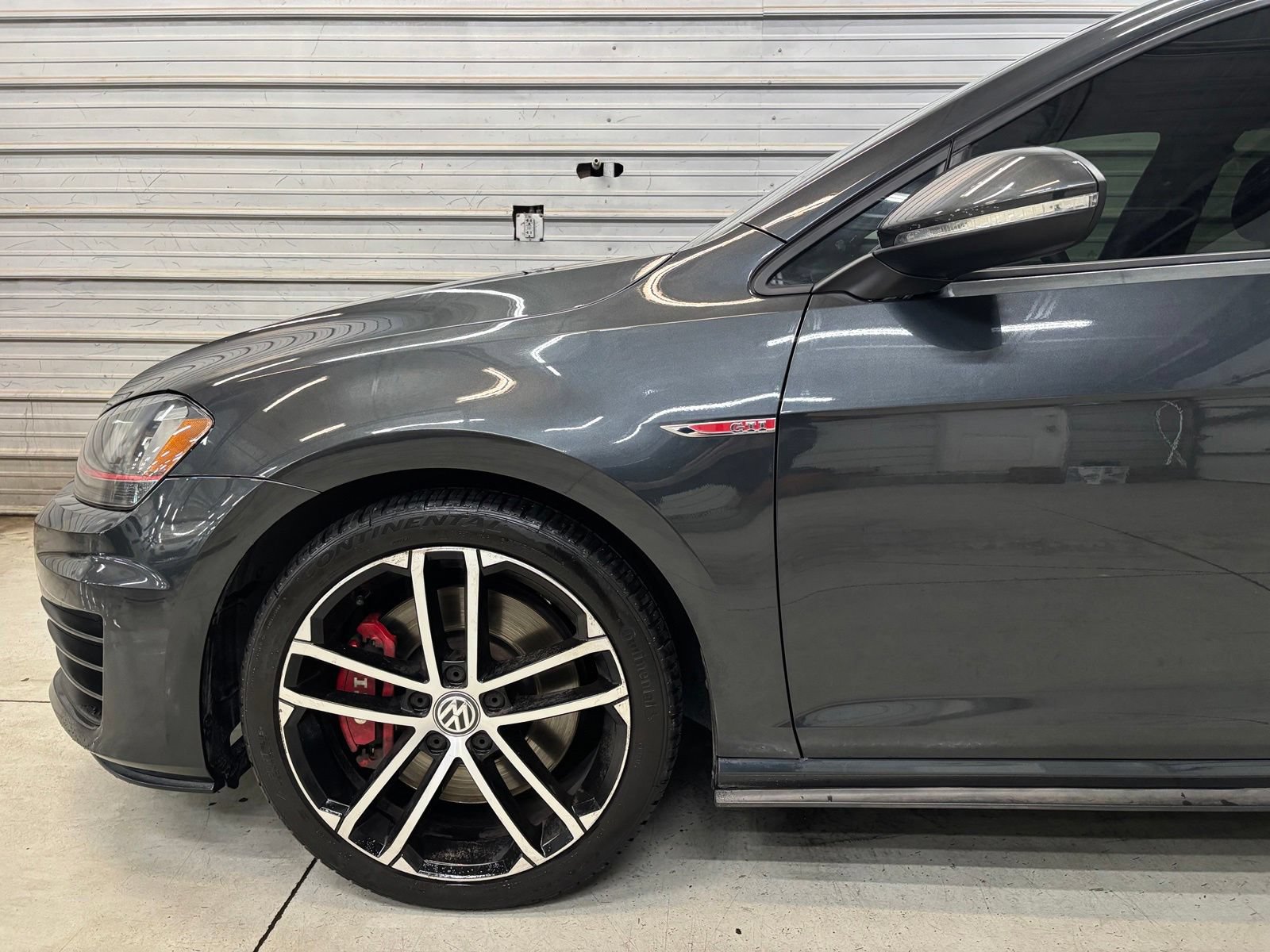Used 2017 Volkswagen GTI Sport FWD image 3