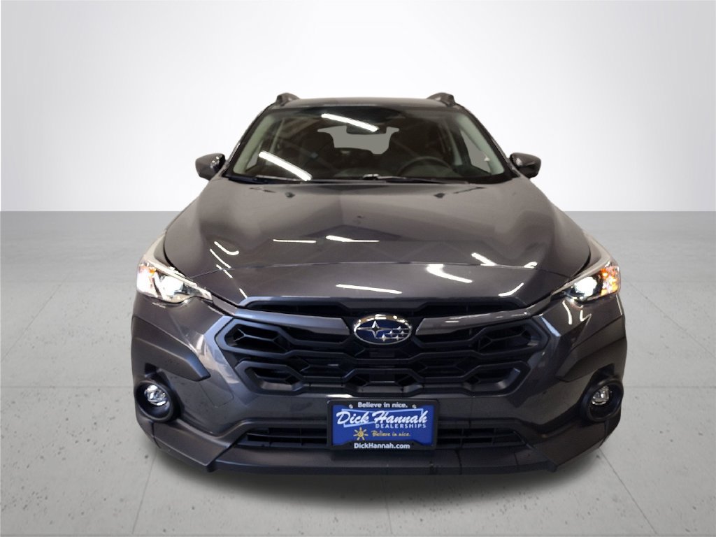 Used 2024 Subaru Crosstrek 2.0i Premium AWD/4WD image 3