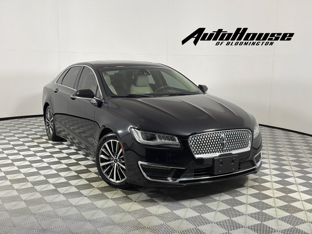 Used 2017 Lincoln MKZ Select w/ Technology Package FWD image 1
