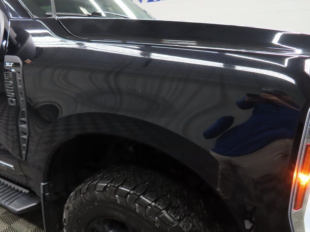 Used 2024 Ford F250 XLT w/ XLT Premium Package image 37