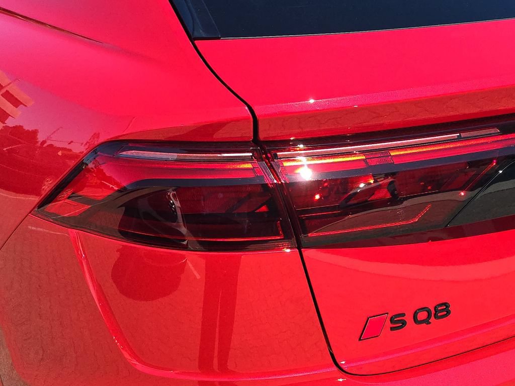 New 2026 Audi SQ8 Prestige AWD/4WD image 34