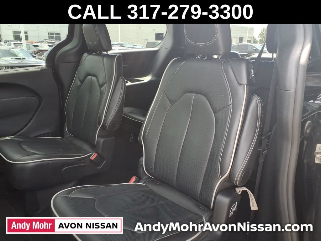 Used 2026 Chrysler Pacifica Limited w/ S Appearance Package FWD image 28